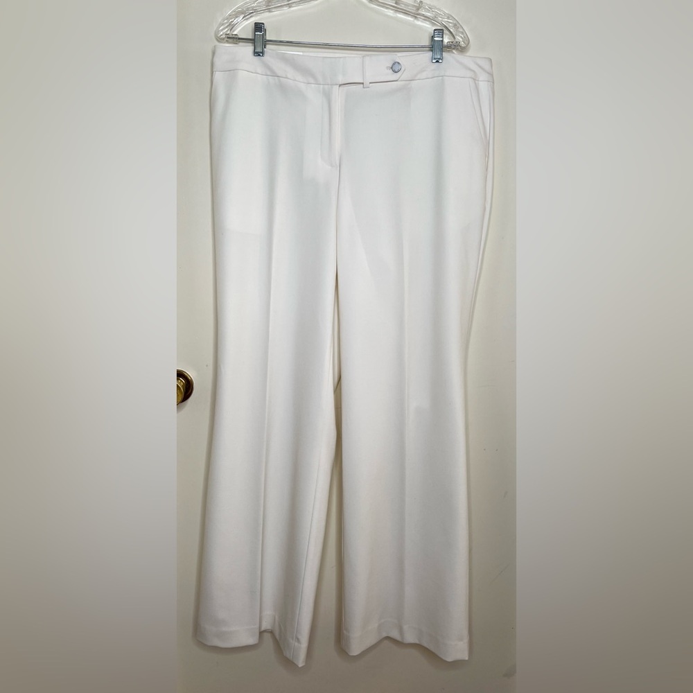 Calvin Klein Off-White Fully lined Trousers, Women’s 14, NWT.